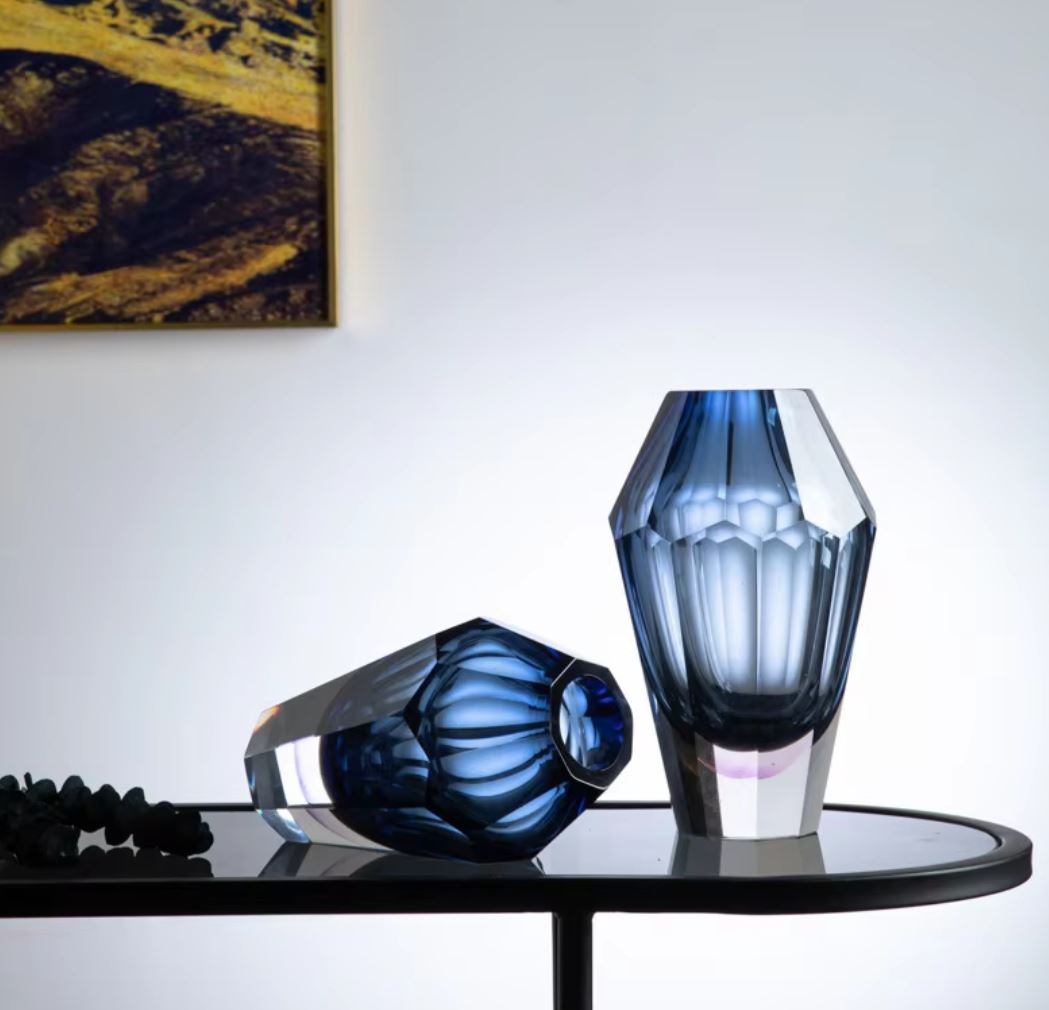 Blue Diamond-Shaped Glass Vase 19 cm