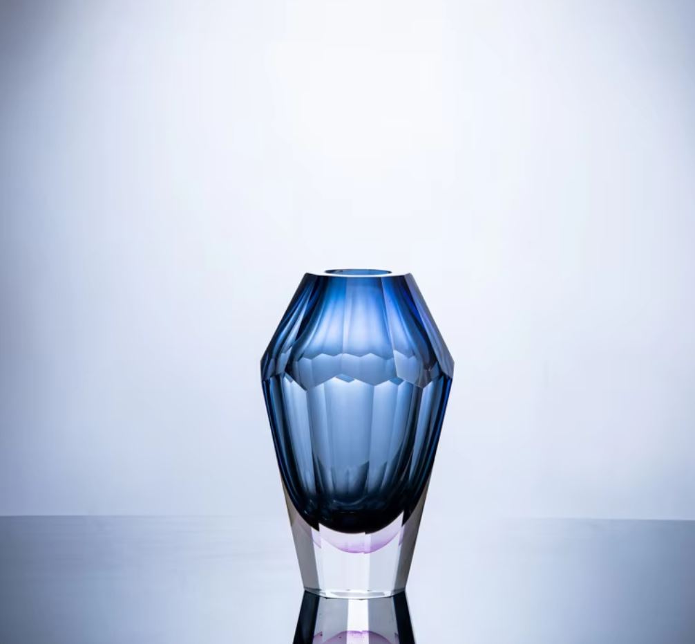 Blue Diamond-Shaped Glass Vase 19 cm